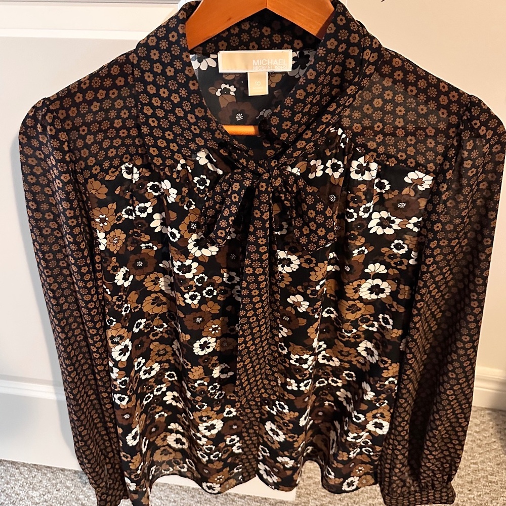 MICHEAL KORS Floral Georgette Tie-Neck Blouse